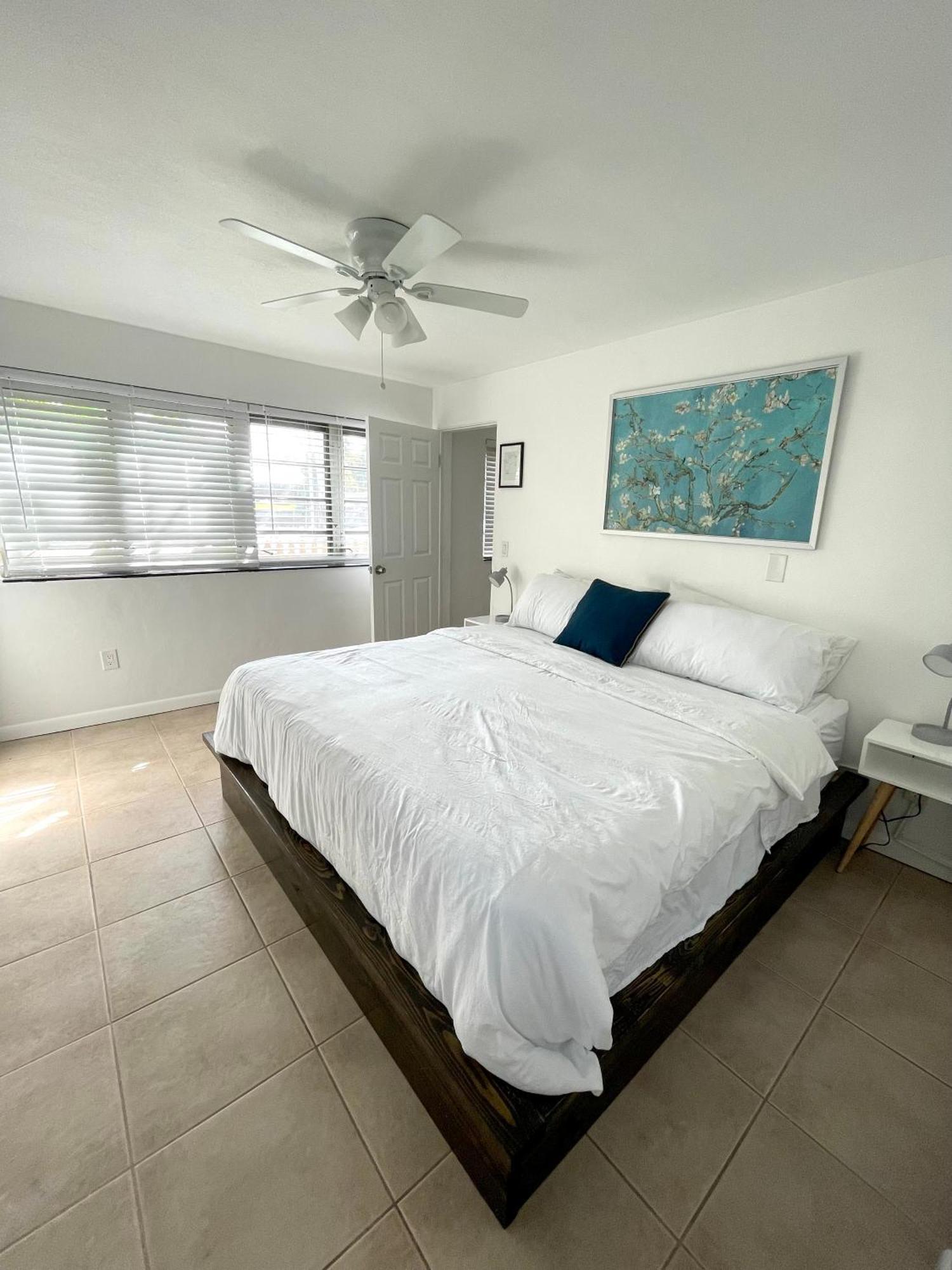 Downtown Ftl Apartments On The River 포트 로더데일 외부 사진
