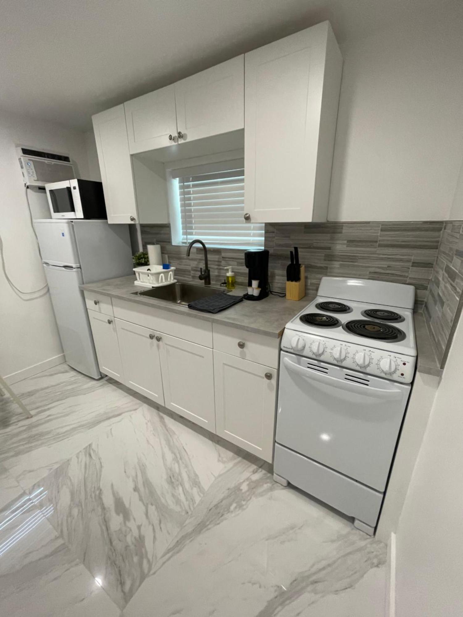 Downtown Ftl Apartments On The River 포트 로더데일 외부 사진